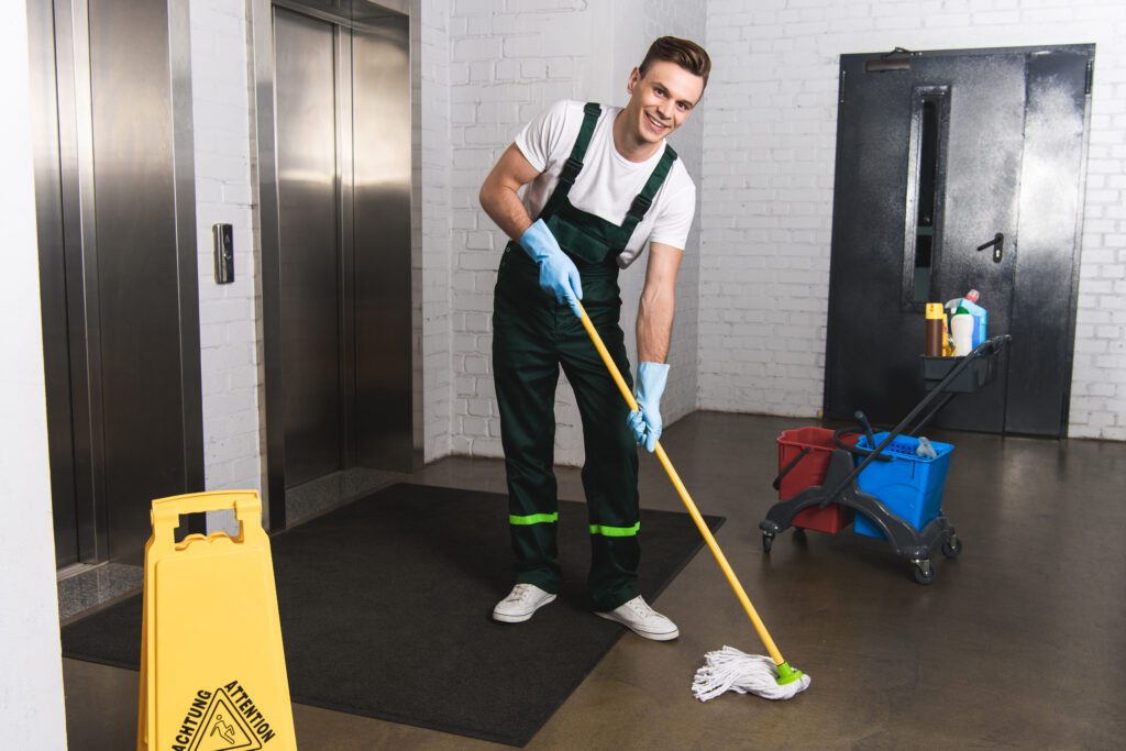 The Advantages of Hiring a Janitorial Services for Your Business