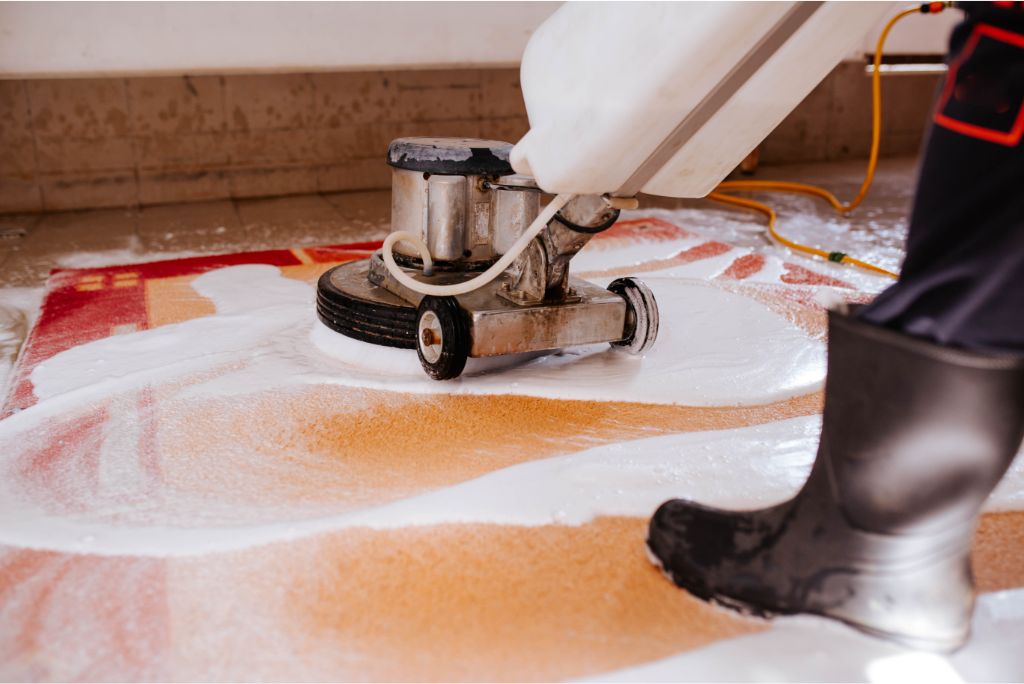 The Benefits of Professional Carpet Washing Near Me in Dallas TX vs. DIY Methods